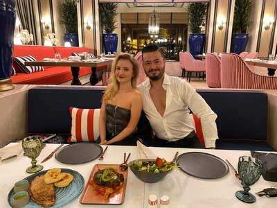 Akdeniz By Esra Muslu