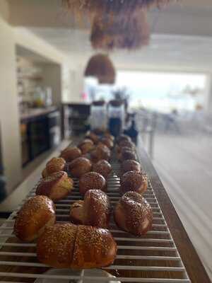 Apollo Beach & Lounge