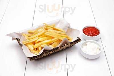 Mustafa Chef Cafe & Restoran