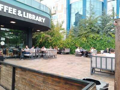 Coffee&library
