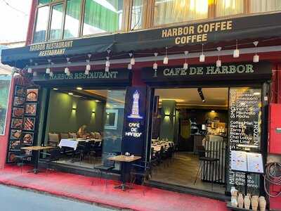 Cafe De Harbor