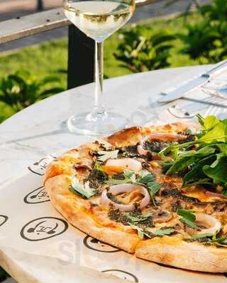 Shakespeare Bistro Barida