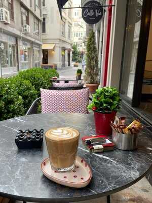 Caffè Via