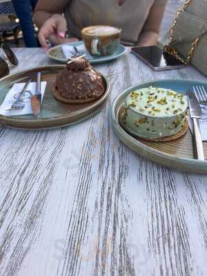 Cesme Kahve Coffee And Patisserie