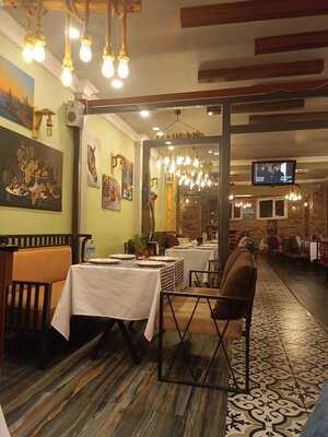 Ayasofya Fish & Meat Restaurant