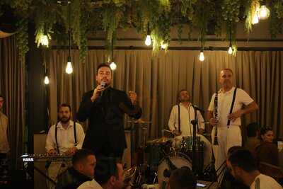 Serenad Fun & Dining