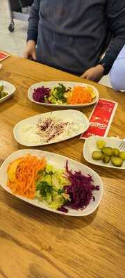 Peçenek Döner - İstanbul Yolu