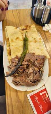 Peçenek Döner - İstanbul Yolu