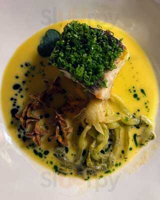 The Red Balloon Restoran