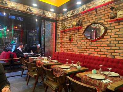 By Ferro Fish & Kebab Reataurant