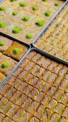 Beyzade Kunefe & Kahvalti Karakoy