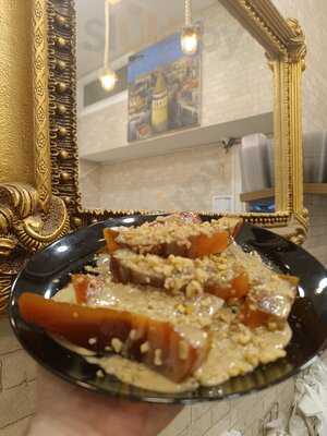 Çilekli Ekler Pasta & Boşnak Börek