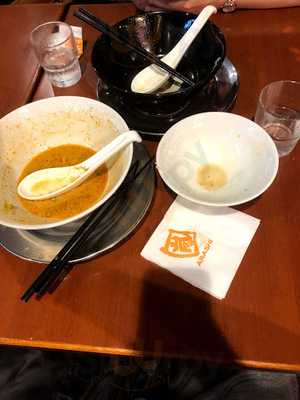 一風堂(信義三越 A8 店)