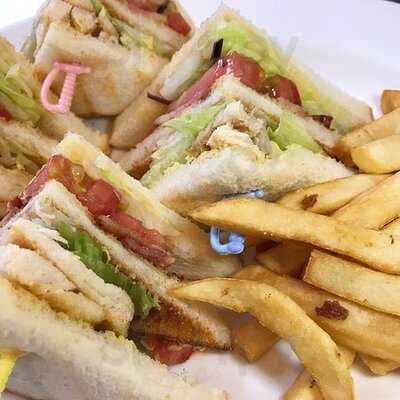 Royal Host樂雅樂家庭餐廳