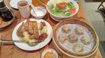 大鵬灣創意和食