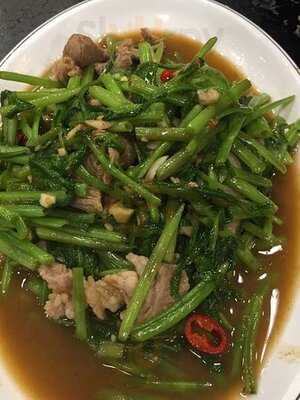 芭樂ㄟ店100元生猛海鮮