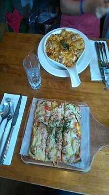 Second Floor Cafe 貳樓餐館公館店