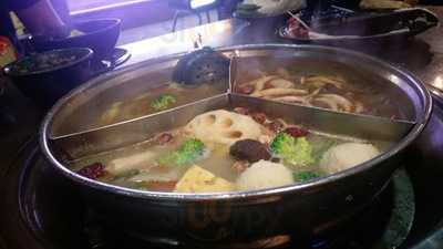 天外天精緻麻辣火鍋 (台北公館)