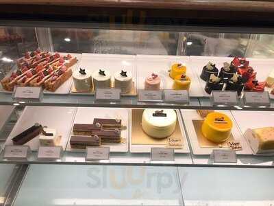 Agnes B. Cafe L.p.g. 台北新光三越南京二店