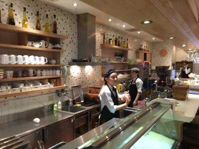 門卡迪炭燒咖啡廳