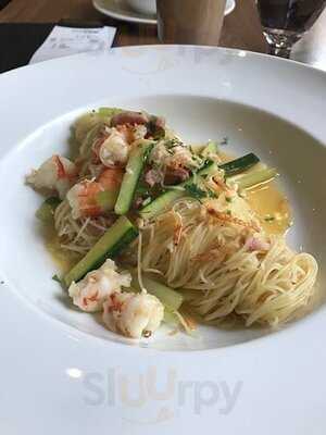 門卡迪炭燒咖啡廳