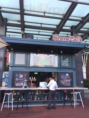 布娜飛小酒館 - 台北南港店