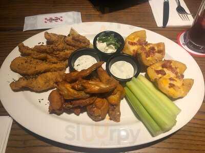 星期五美式餐廳 (台南新天地)