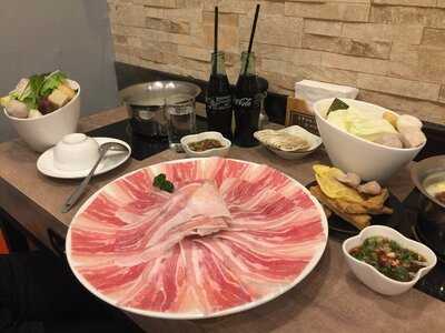 品湯白色麻辣湯