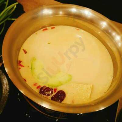 品湯白色麻辣湯