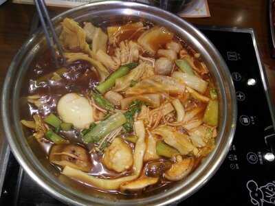 兩餐韓國年糕火鍋