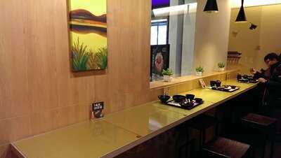 定食8 爭鮮餐飲