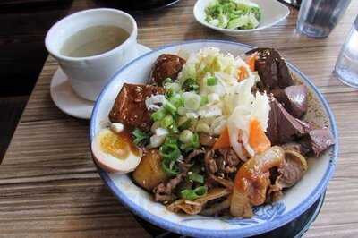 赤初 杭州酒釀麻辣麵