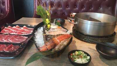 新馬辣經典鴛鴦鍋 - 公館店