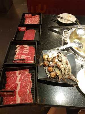 新馬辣經典鴛鴦鍋 - 公館店