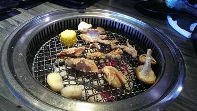 好客酒吧燒烤 忠孝店