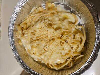 Novella Italian Kitchen &amp; Pizza