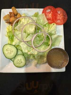 Awnies Italian  Cuisine