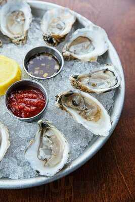 Briny Swine Smokehouse & Oyster Bar