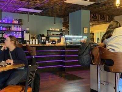 Novel Book Bar & Cafe