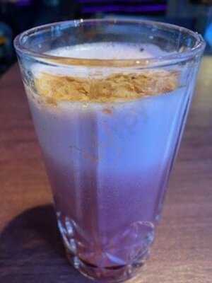 Novel Book Bar & Cafe