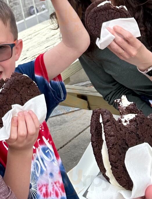 Miss Chickpea's Bakeshop