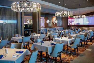 Valley's Edge Steak & Seafood