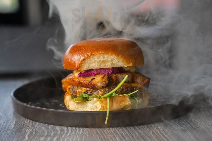 Coughlin's Law Kitchen And Brew Pub At Nebo Pointe