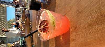 Quince Xv - Lakehouse