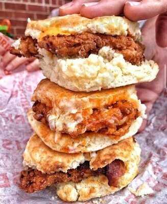 Rise Southern Biscuits & Righteous Chicken