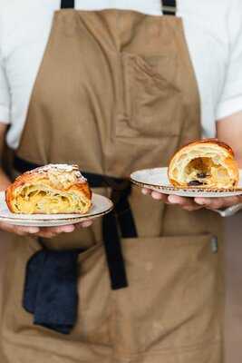 Maven Coffee + Cocktails