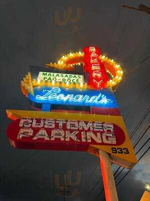 Leonard's Bakery