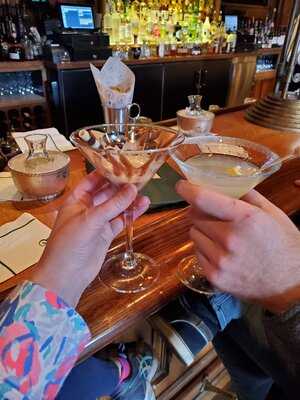 The Hotel Bar At The Broadmoor