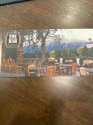 The Hotel Bar At The Broadmoor
