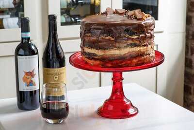 Carmella's Cafe And Dessert Bar